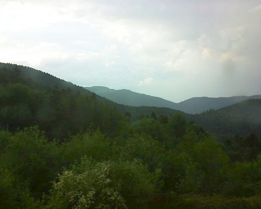 Le petit ballon vu depuis le Domaine Langmatt à Murbach le 30.05.2018 à 20:30 Le petit ballon (Alsace, Vosges) le 30.05.2018 à 20:30