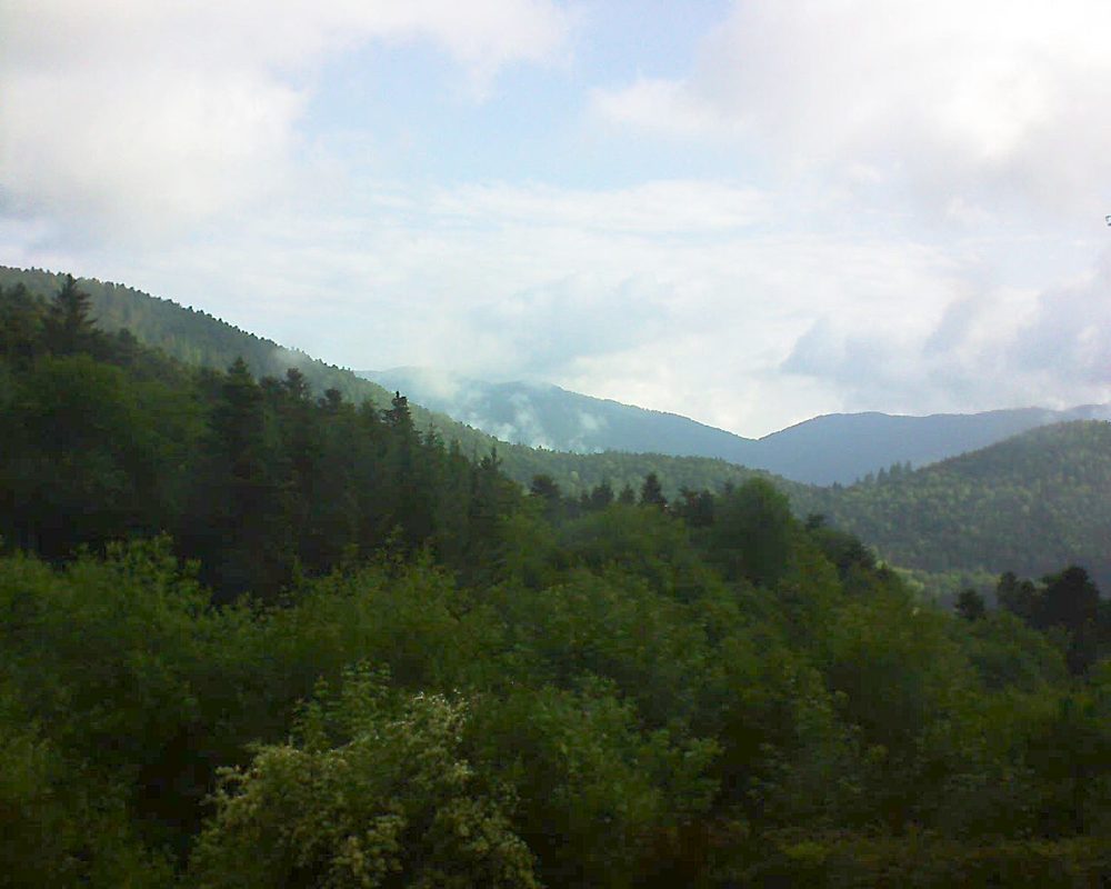 Le petit ballon vu depuis le Domaine Langmatt à Murbach le 31.05.2018 à 08:30 Le petit ballon (Alsace, Vosges) le 31.05.2018 à 08:30