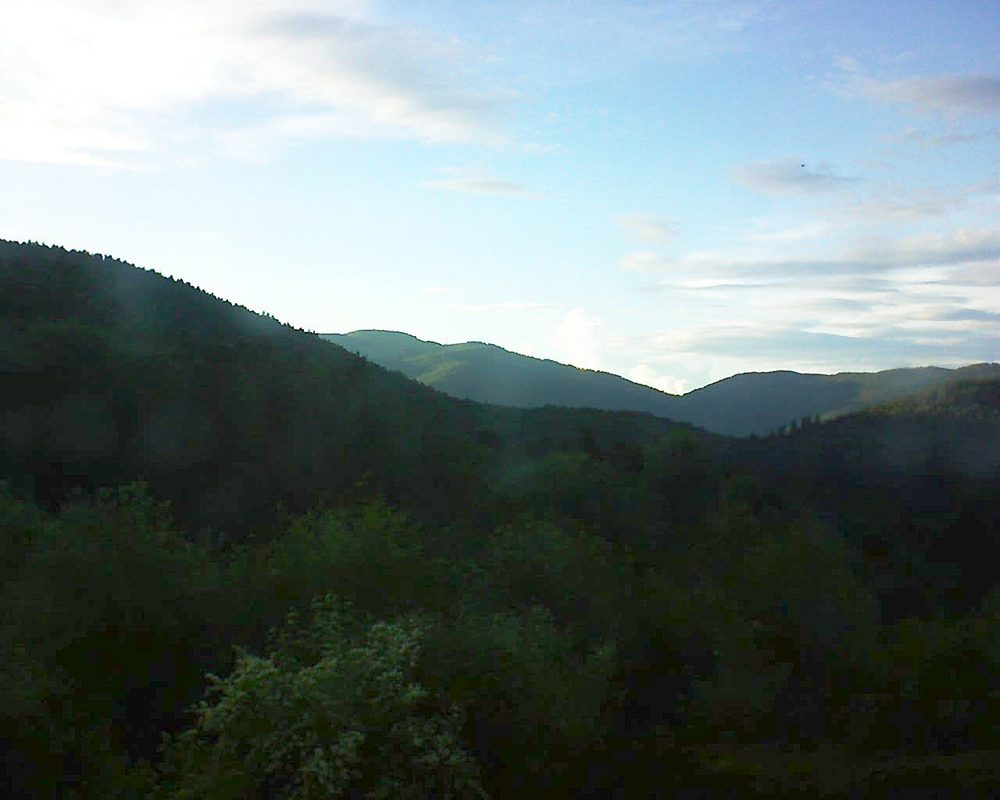 Le petit ballon vu depuis le Domaine Langmatt à Murbach le 01.06.2018 à 20:30 Le petit ballon (Alsace, Vosges) le 01.06.2018 à 20:30
