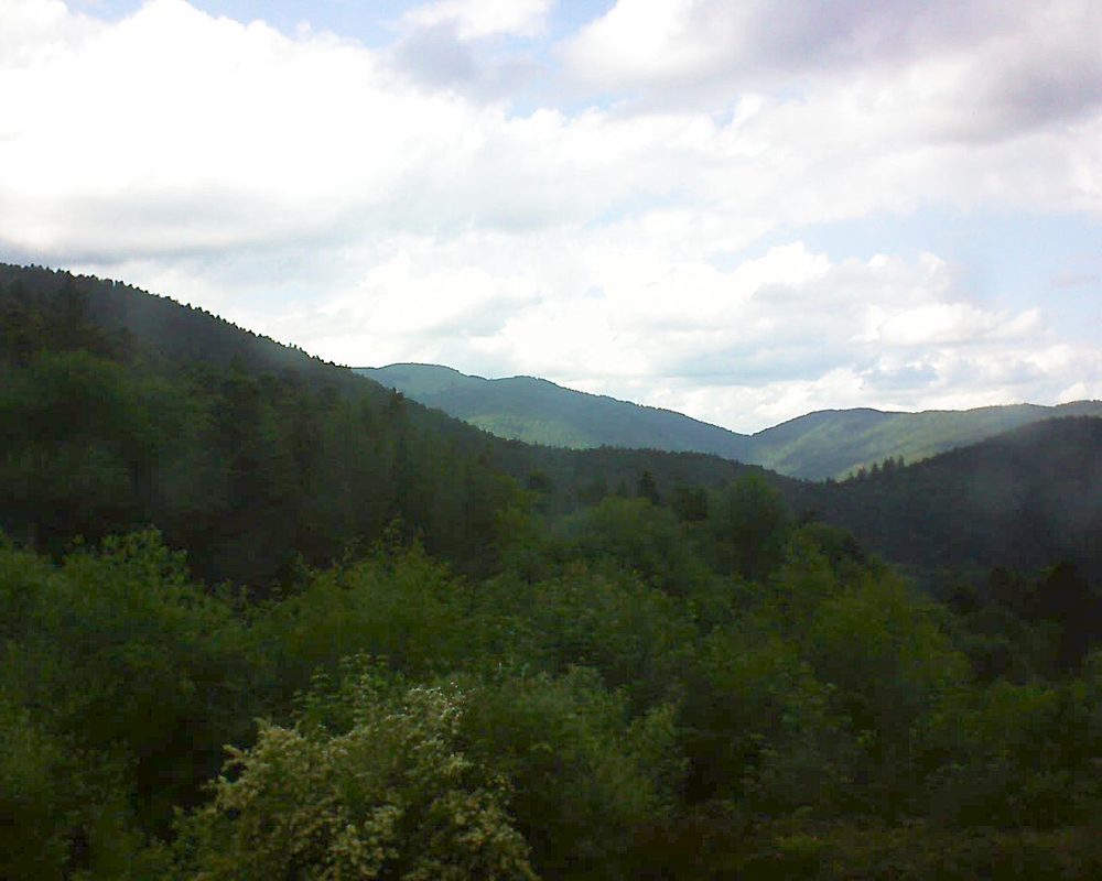 Le petit ballon vu depuis le Domaine Langmatt à Murbach le 02.06.2018 à 17:15 Le petit ballon (Alsace, Vosges) le 02.06.2018 à 17:15