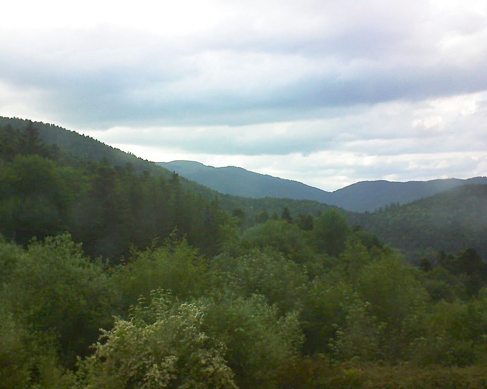 Le petit ballon vu depuis le Domaine Langmatt à Murbach le 02.06.2018 à 18:30 Le petit ballon (Alsace, Vosges) le 02.06.2018 à 18:30