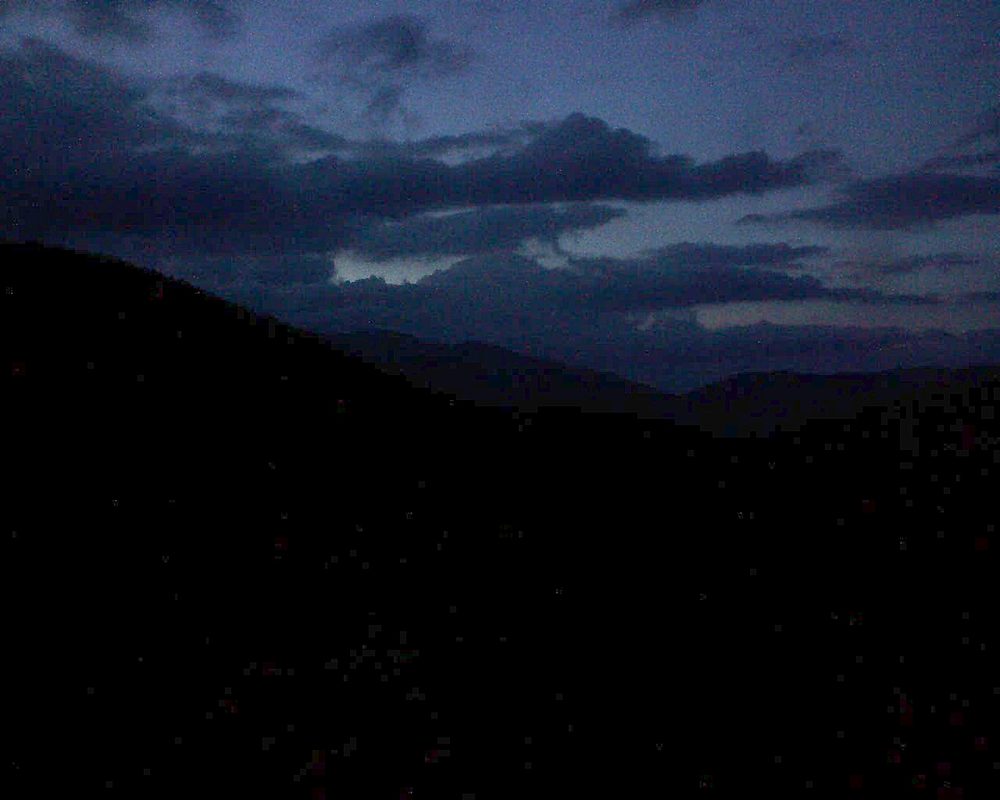 Le petit ballon vu depuis le Domaine Langmatt à Murbach le 02.06.2018 à 22:00 Le petit ballon (Alsace, Vosges) le 02.06.2018 à 22:00