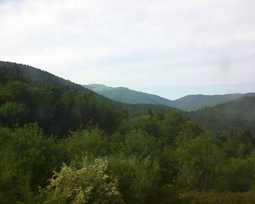 Le petit ballon vu depuis le Domaine Langmatt à Murbach le 03.06.2018 à 18:00 Le petit ballon (Alsace, Vosges) le 03.06.2018 à 18:00