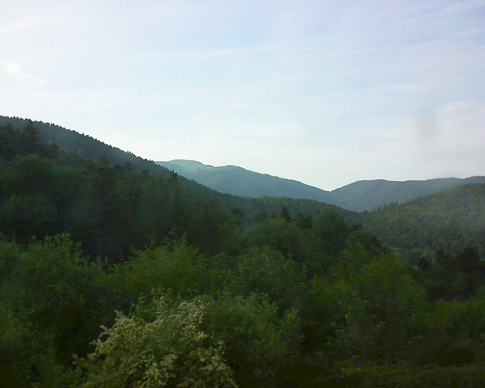 Le petit ballon vu depuis le Domaine Langmatt à Murbach le 03.06.2018 à 19:15 Le petit ballon (Alsace, Vosges) le 03.06.2018 à 19:15