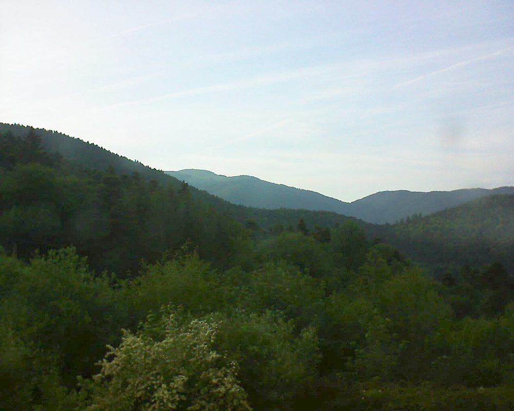 Le petit ballon vu depuis le Domaine Langmatt à Murbach le 03.06.2018 à 19:45 Le petit ballon (Alsace, Vosges) le 03.06.2018 à 19:45