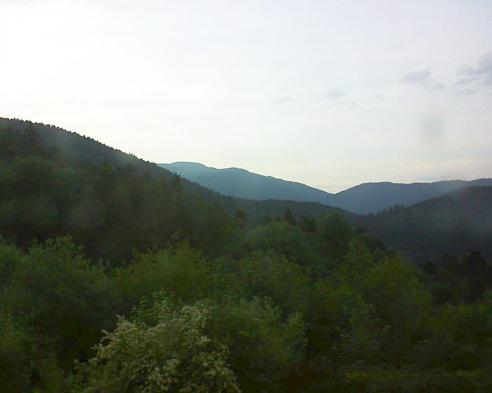 Le petit ballon vu depuis le Domaine Langmatt à Murbach le 03.06.2018 à 21:00 Le petit ballon (Alsace, Vosges) le 03.06.2018 à 21:00