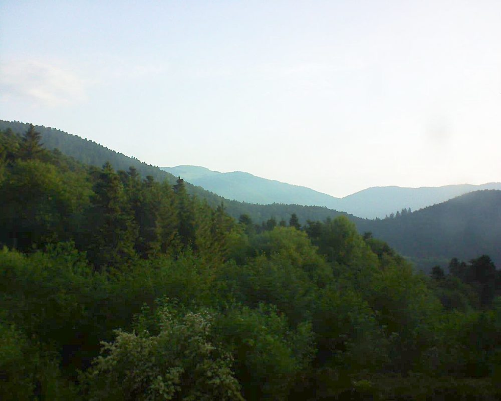 Le petit ballon vu depuis le Domaine Langmatt à Murbach le 04.06.2018 à 07:15 Le petit ballon (Alsace, Vosges) le 04.06.2018 à 07:15
