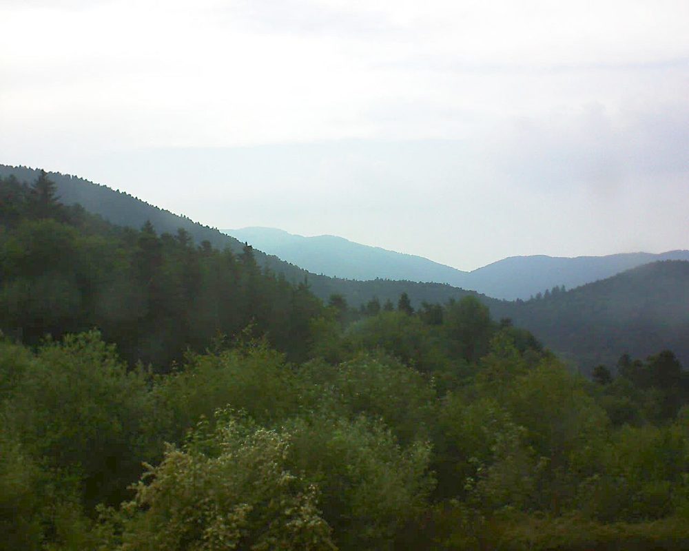 Le petit ballon vu depuis le Domaine Langmatt à Murbach le 05.06.2018 à 18:30 Le petit ballon (Alsace, Vosges) le 05.06.2018 à 18:30