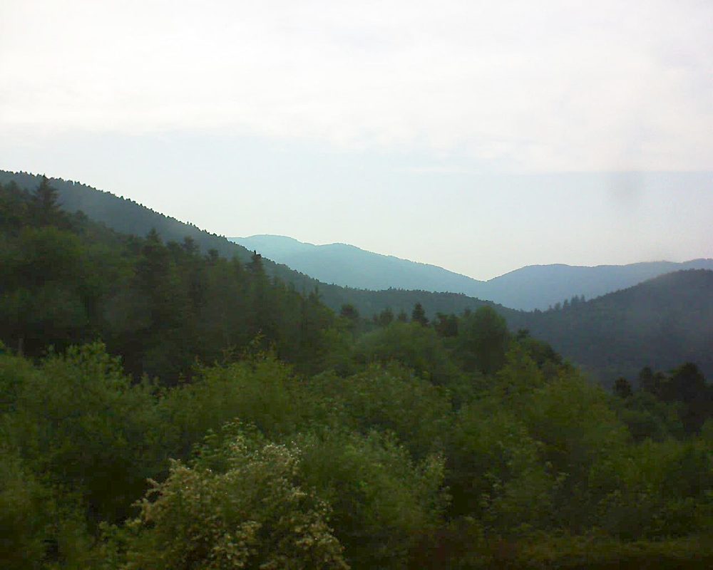 Le petit ballon vu depuis le Domaine Langmatt à Murbach le 05.06.2018 à 19:45 Le petit ballon (Alsace, Vosges) le 05.06.2018 à 19:45
