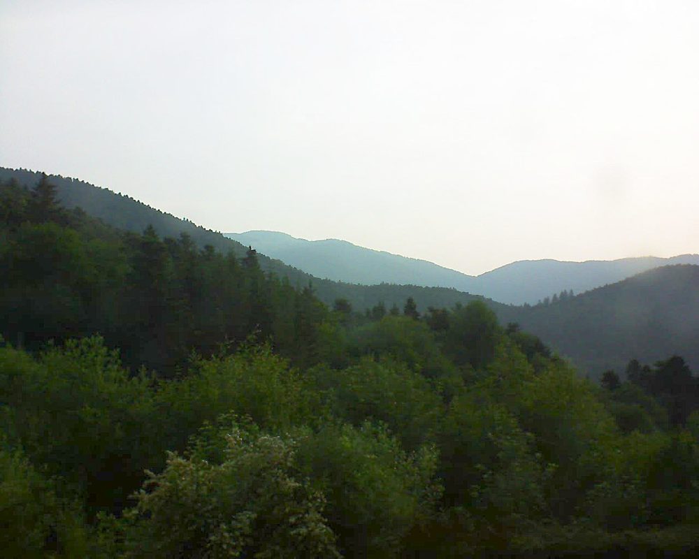 Le petit ballon vu depuis le Domaine Langmatt à Murbach le 06.06.2018 à 06:15 Le petit ballon (Alsace, Vosges) le 06.06.2018 à 06:15