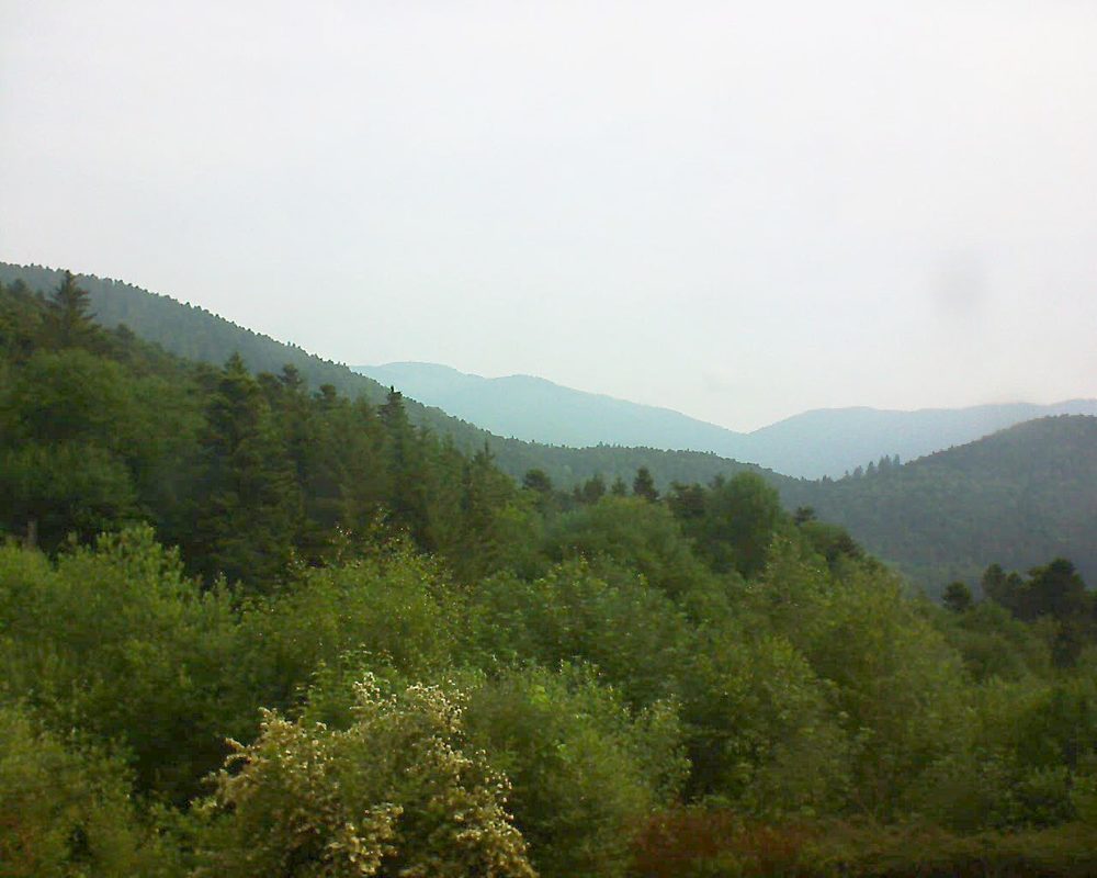 Le petit ballon vu depuis le Domaine Langmatt à Murbach le 06.06.2018 à 09:00 Le petit ballon (Alsace, Vosges) le 06.06.2018 à 09:00
