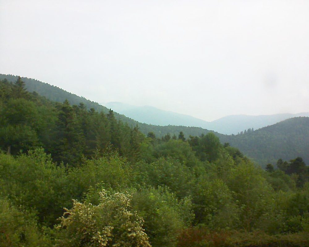 Le petit ballon vu depuis le Domaine Langmatt à Murbach le 06.06.2018 à 09:30 Le petit ballon (Alsace, Vosges) le 06.06.2018 à 09:30