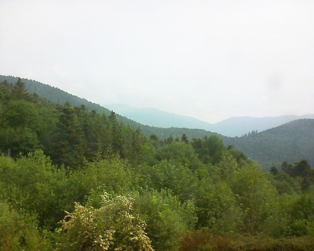Le petit ballon vu depuis le Domaine Langmatt à Murbach le 06.06.2018 à 09:45 Le petit ballon (Alsace, Vosges) le 06.06.2018 à 09:45