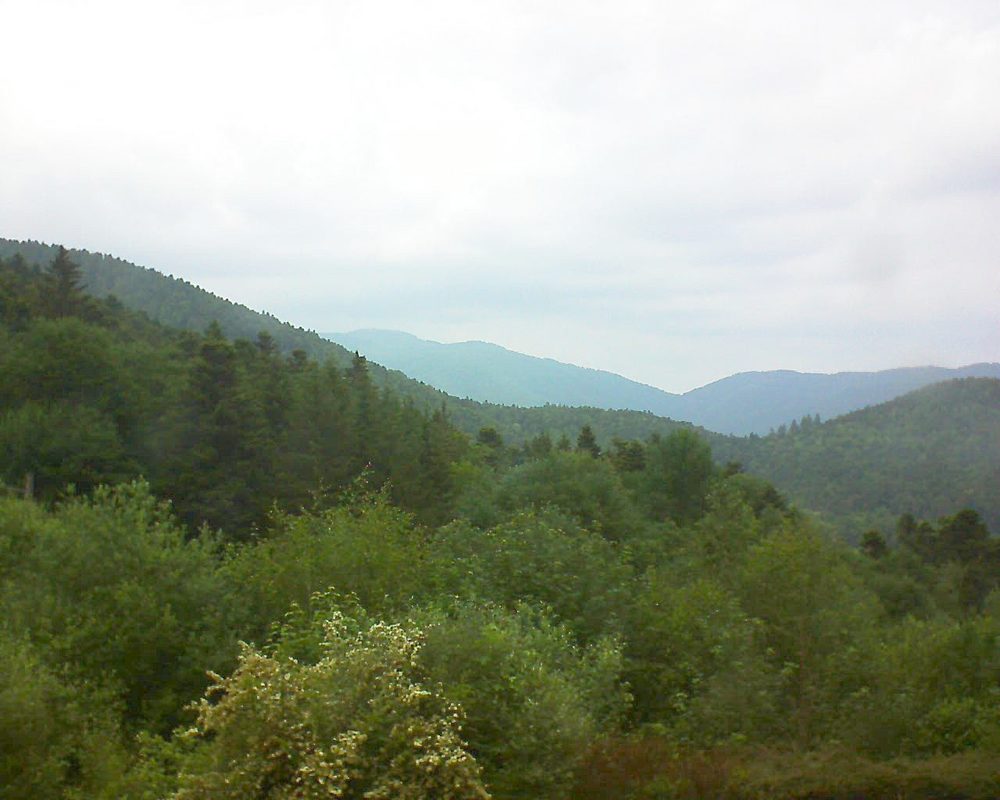 Le petit ballon vu depuis le Domaine Langmatt à Murbach le 06.06.2018 à 15:00 Le petit ballon (Alsace, Vosges) le 06.06.2018 à 15:00