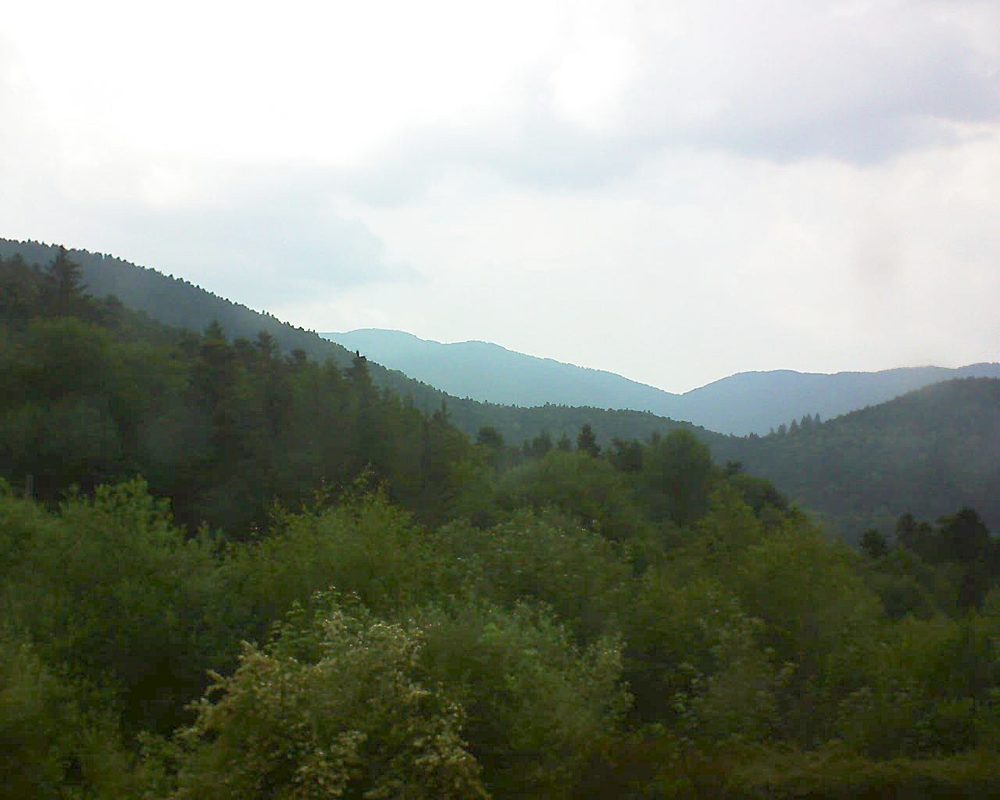 Le petit ballon vu depuis le Domaine Langmatt à Murbach le 06.06.2018 à 17:30 Le petit ballon (Alsace, Vosges) le 06.06.2018 à 17:30