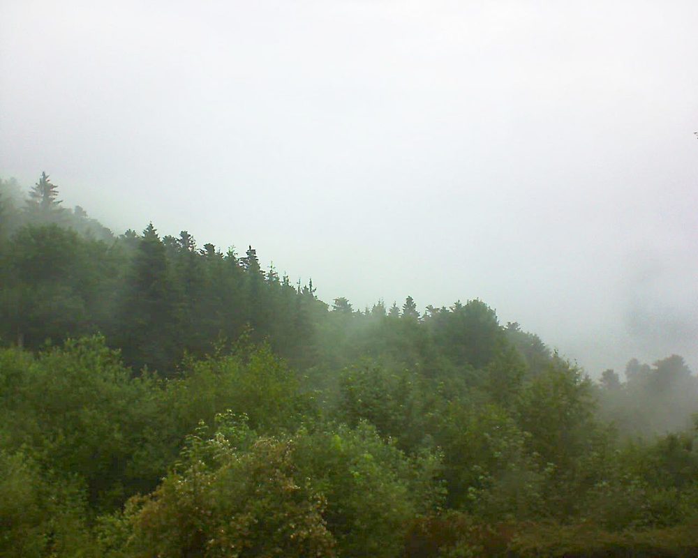 Le petit ballon vu depuis le Domaine Langmatt à Murbach le 07.06.2018 à 07:15 Le petit ballon (Alsace, Vosges) le 07.06.2018 à 07:15