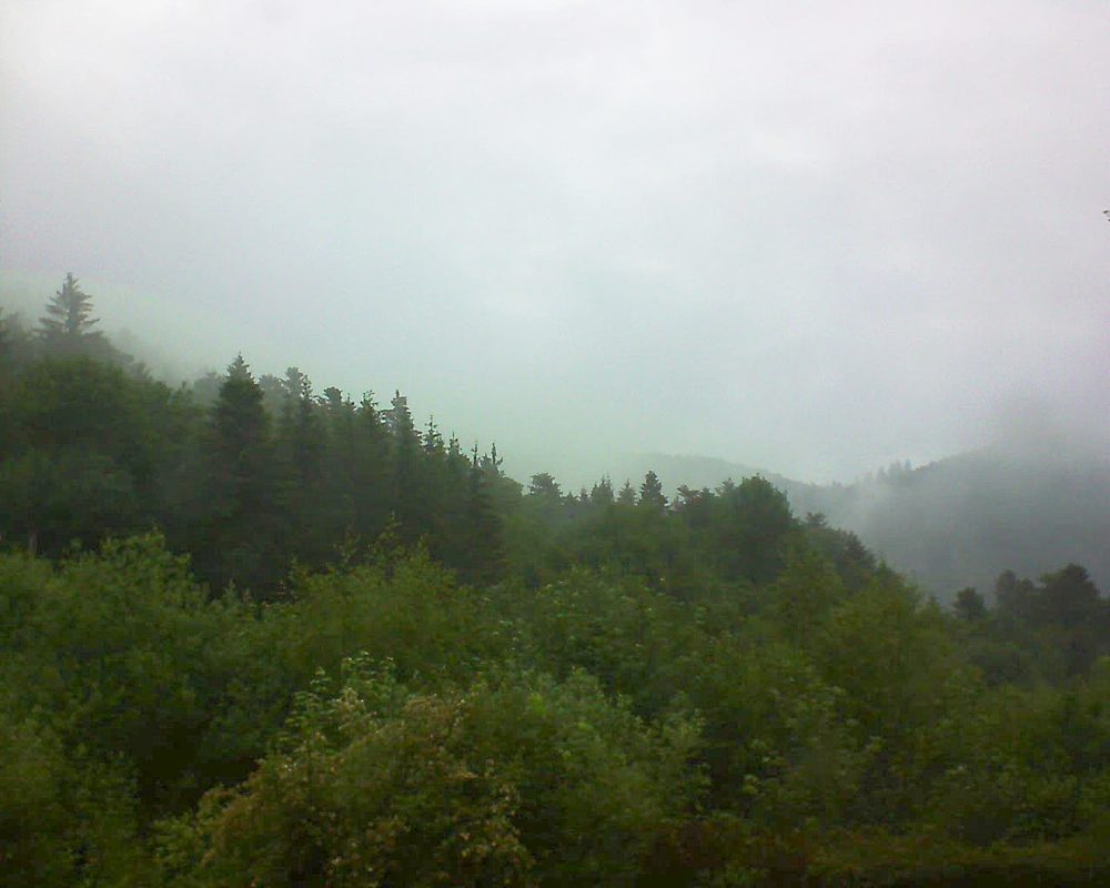 Le petit ballon vu depuis le Domaine Langmatt à Murbach le 07.06.2018 à 08:30 Le petit ballon (Alsace, Vosges) le 07.06.2018 à 08:30