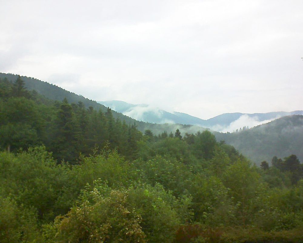 Le petit ballon vu depuis le Domaine Langmatt à Murbach le 07.06.2018 à 09:00 Le petit ballon (Alsace, Vosges) le 07.06.2018 à 09:00