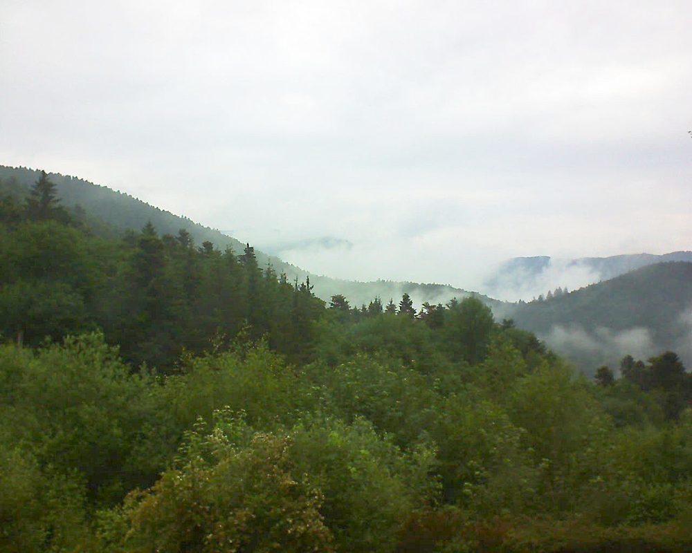 Le petit ballon vu depuis le Domaine Langmatt à Murbach le 07.06.2018 à 09:15 Le petit ballon (Alsace, Vosges) le 07.06.2018 à 09:15