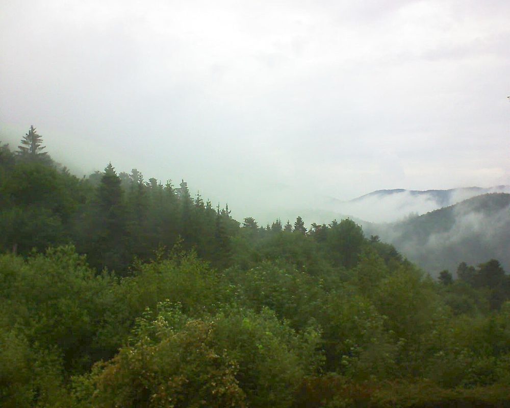 Le petit ballon vu depuis le Domaine Langmatt à Murbach le 07.06.2018 à 09:30 Le petit ballon (Alsace, Vosges) le 07.06.2018 à 09:30