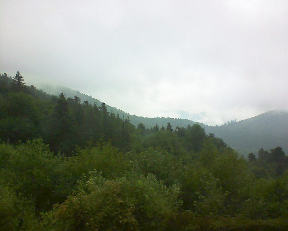 Le petit ballon vu depuis le Domaine Langmatt à Murbach le 07.06.2018 à 10:30 Le petit ballon (Alsace, Vosges) le 07.06.2018 à 10:30
