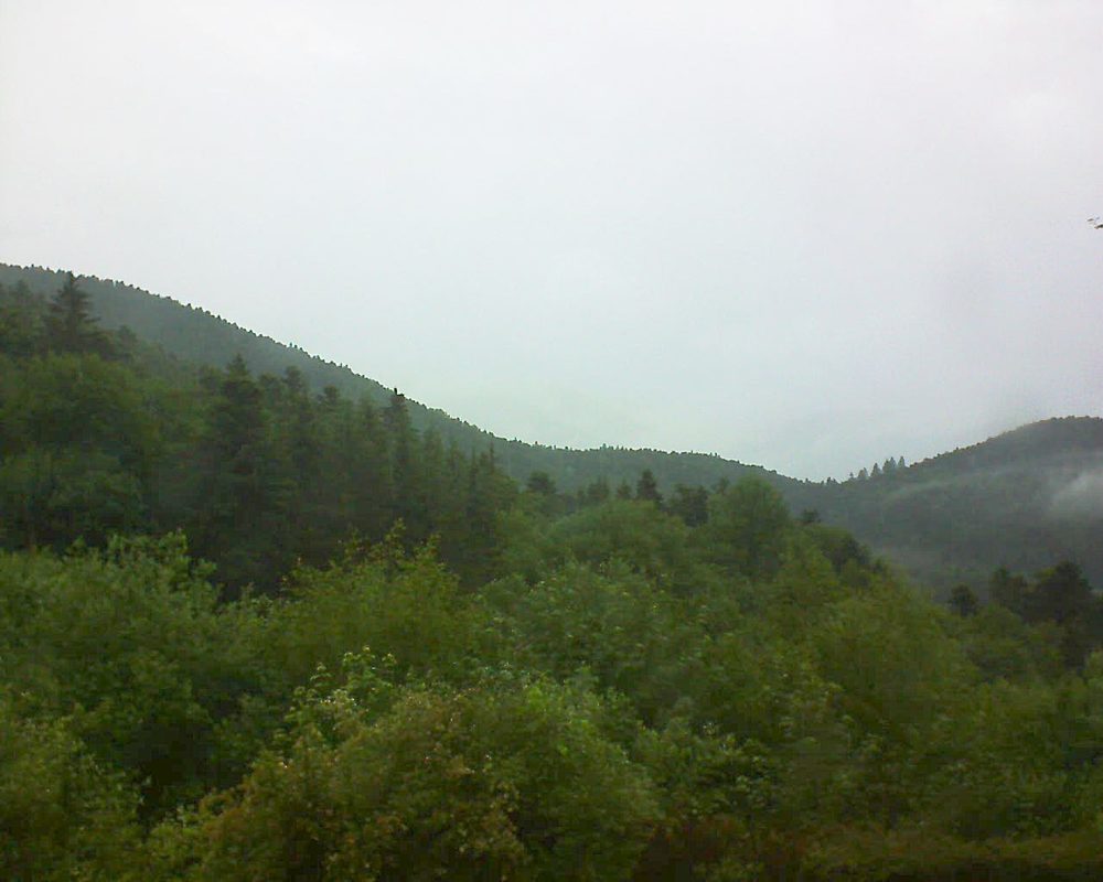 Le petit ballon vu depuis le Domaine Langmatt à Murbach le 07.06.2018 à 13:30 Le petit ballon (Alsace, Vosges) le 07.06.2018 à 13:30