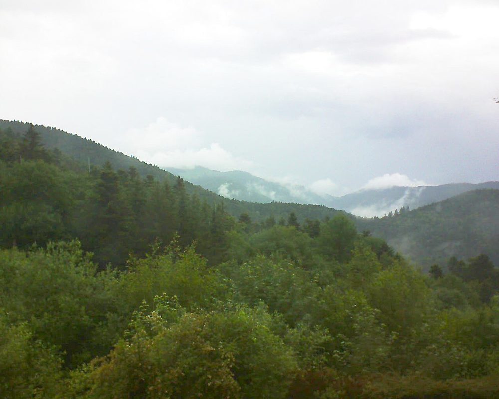 Le petit ballon vu depuis le Domaine Langmatt à Murbach le 07.06.2018 à 14:00 Le petit ballon (Alsace, Vosges) le 07.06.2018 à 14:00