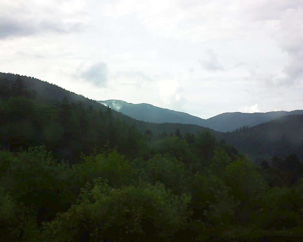 Le petit ballon vu depuis le Domaine Langmatt à Murbach le 07.06.2018 à 17:45 Le petit ballon (Alsace, Vosges) le 07.06.2018 à 17:45