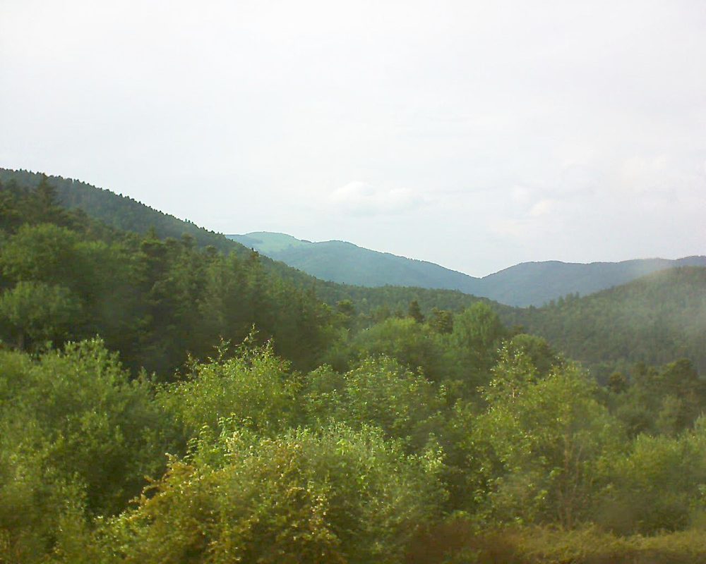 Le petit ballon vu depuis le Domaine Langmatt à Murbach le 08.06.2018 à 18:00 Le petit ballon (Alsace, Vosges) le 08.06.2018 à 18:00