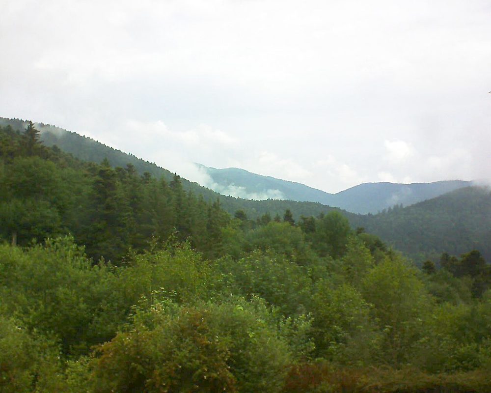 Le petit ballon vu depuis le Domaine Langmatt à Murbach le 09.06.2018 à 10:30 Le petit ballon (Alsace, Vosges) le 09.06.2018 à 10:30
