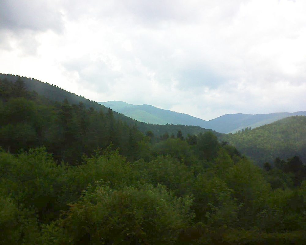 Le petit ballon vu depuis le Domaine Langmatt à Murbach le 09.06.2018 à 13:30 Le petit ballon (Alsace, Vosges) le 09.06.2018 à 13:30