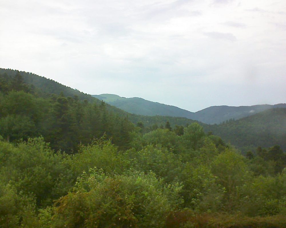 Le petit ballon vu depuis le Domaine Langmatt à Murbach le 09.06.2018 à 17:30 Le petit ballon (Alsace, Vosges) le 09.06.2018 à 17:30