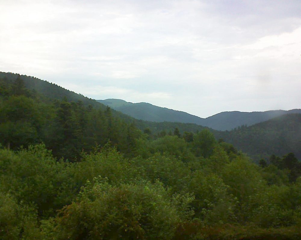 Le petit ballon vu depuis le Domaine Langmatt à Murbach le 09.06.2018 à 18:00 Le petit ballon (Alsace, Vosges) le 09.06.2018 à 18:00
