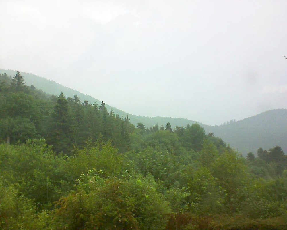 Le petit ballon vu depuis le Domaine Langmatt à Murbach le 10.06.2018 à 12:15 Le petit ballon (Alsace, Vosges) le 10.06.2018 à 12:15