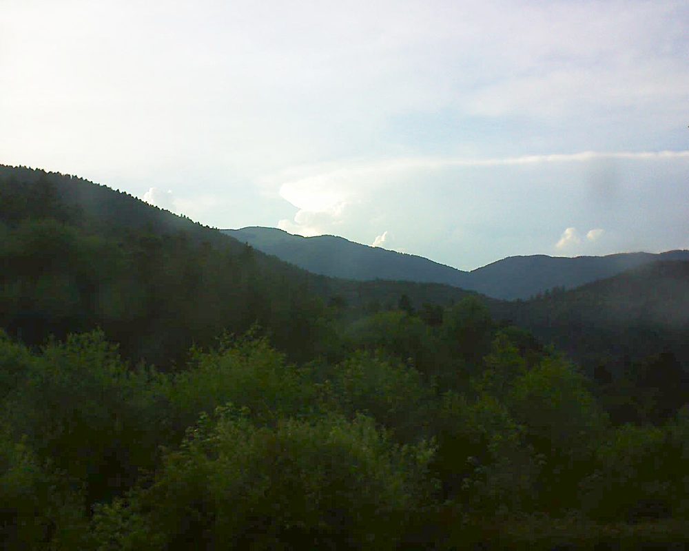 Le petit ballon vu depuis le Domaine Langmatt à Murbach le 10.06.2018 à 20:15 Le petit ballon (Alsace, Vosges) le 10.06.2018 à 20:15