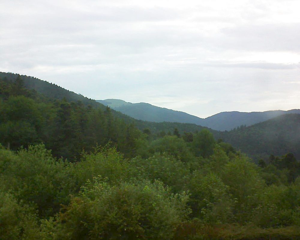 Le petit ballon vu depuis le Domaine Langmatt à Murbach le 11.06.2018 à 07:00 Le petit ballon (Alsace, Vosges) le 11.06.2018 à 07:00