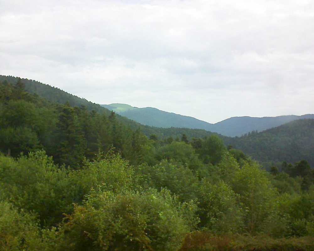 Le petit ballon vu depuis le Domaine Langmatt à Murbach le 11.06.2018 à 09:15 Le petit ballon (Alsace, Vosges) le 11.06.2018 à 09:15