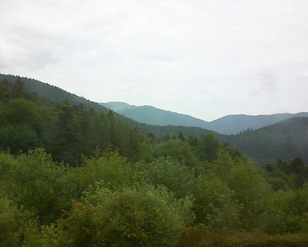 Le petit ballon vu depuis le Domaine Langmatt à Murbach le 11.06.2018 à 10:15 Le petit ballon (Alsace, Vosges) le 11.06.2018 à 10:15