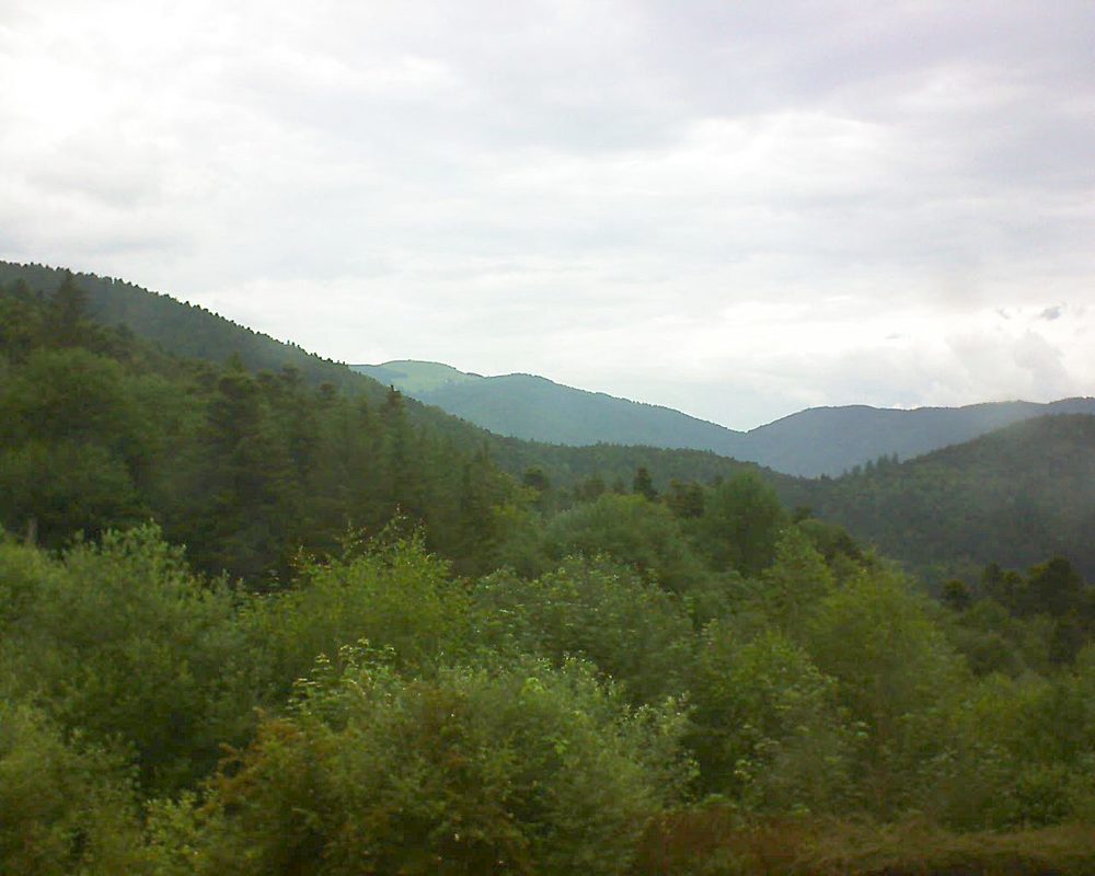 Le petit ballon vu depuis le Domaine Langmatt à Murbach le 11.06.2018 à 12:15 Le petit ballon (Alsace, Vosges) le 11.06.2018 à 12:15