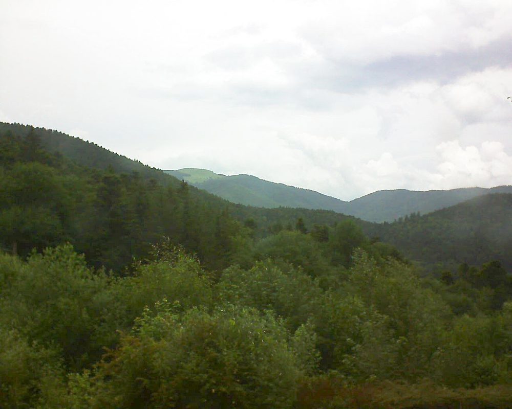 Le petit ballon vu depuis le Domaine Langmatt à Murbach le 11.06.2018 à 13:00 Le petit ballon (Alsace, Vosges) le 11.06.2018 à 13:00