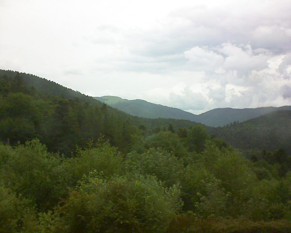 Le petit ballon vu depuis le Domaine Langmatt à Murbach le 11.06.2018 à 13:15 Le petit ballon (Alsace, Vosges) le 11.06.2018 à 13:15
