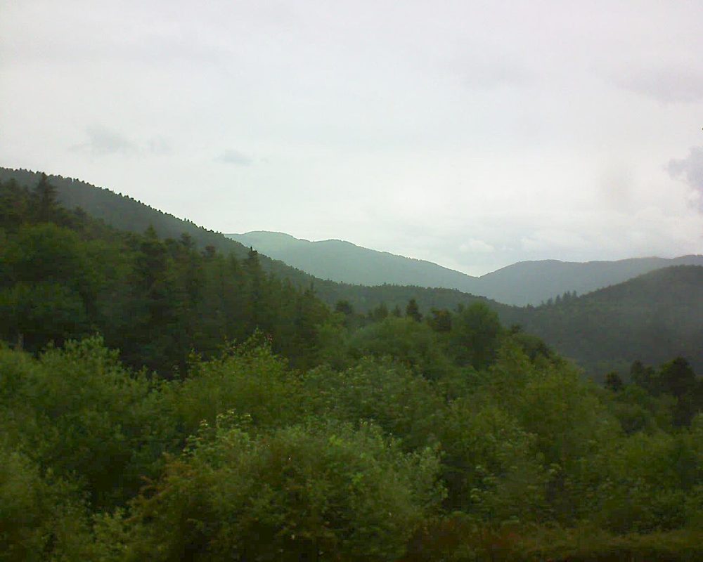 Le petit ballon vu depuis le Domaine Langmatt à Murbach le 11.06.2018 à 14:00 Le petit ballon (Alsace, Vosges) le 11.06.2018 à 14:00