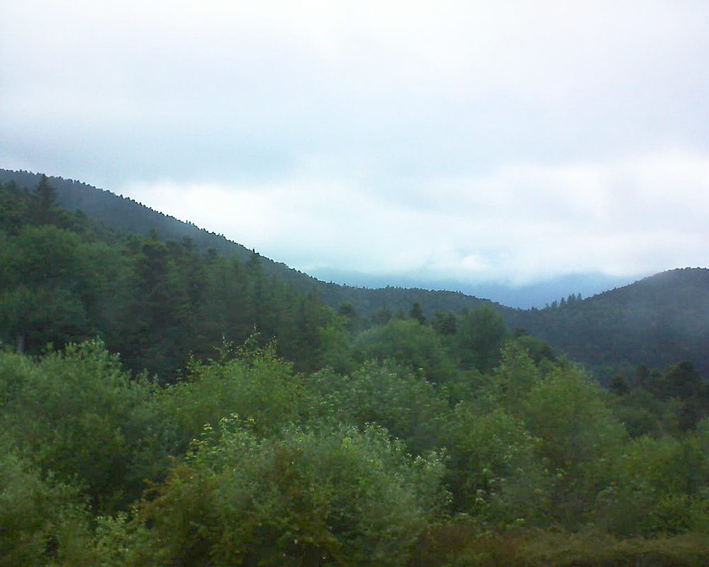 Le petit ballon vu depuis le Domaine Langmatt à Murbach le 11.06.2018 à 20:30 Le petit ballon (Alsace, Vosges) le 11.06.2018 à 20:30