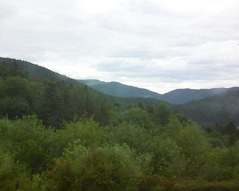 Le petit ballon vu depuis le Domaine Langmatt à Murbach le 12.06.2018 à 07:15 Le petit ballon (Alsace, Vosges) le 12.06.2018 à 07:15