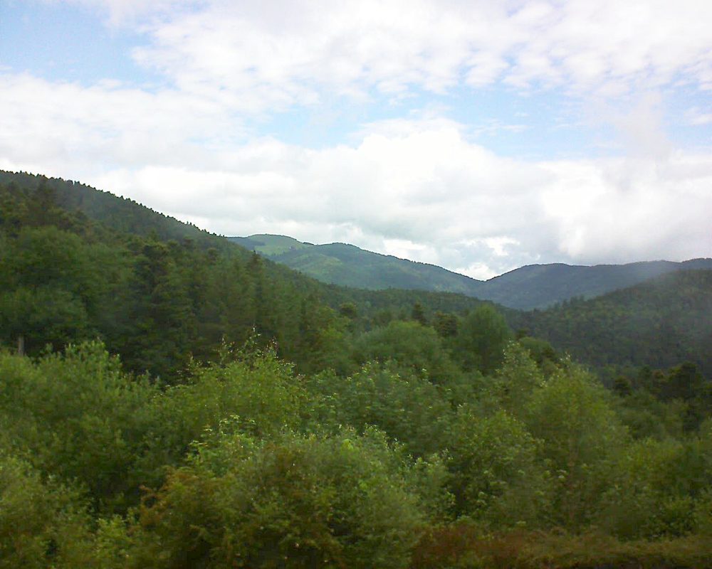Le petit ballon vu depuis le Domaine Langmatt à Murbach le 12.06.2018 à 10:30 Le petit ballon (Alsace, Vosges) le 12.06.2018 à 10:30