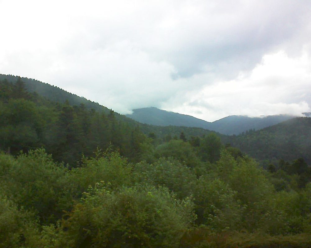 Le petit ballon vu depuis le Domaine Langmatt à Murbach le 12.06.2018 à 19:45 Le petit ballon (Alsace, Vosges) le 12.06.2018 à 19:45