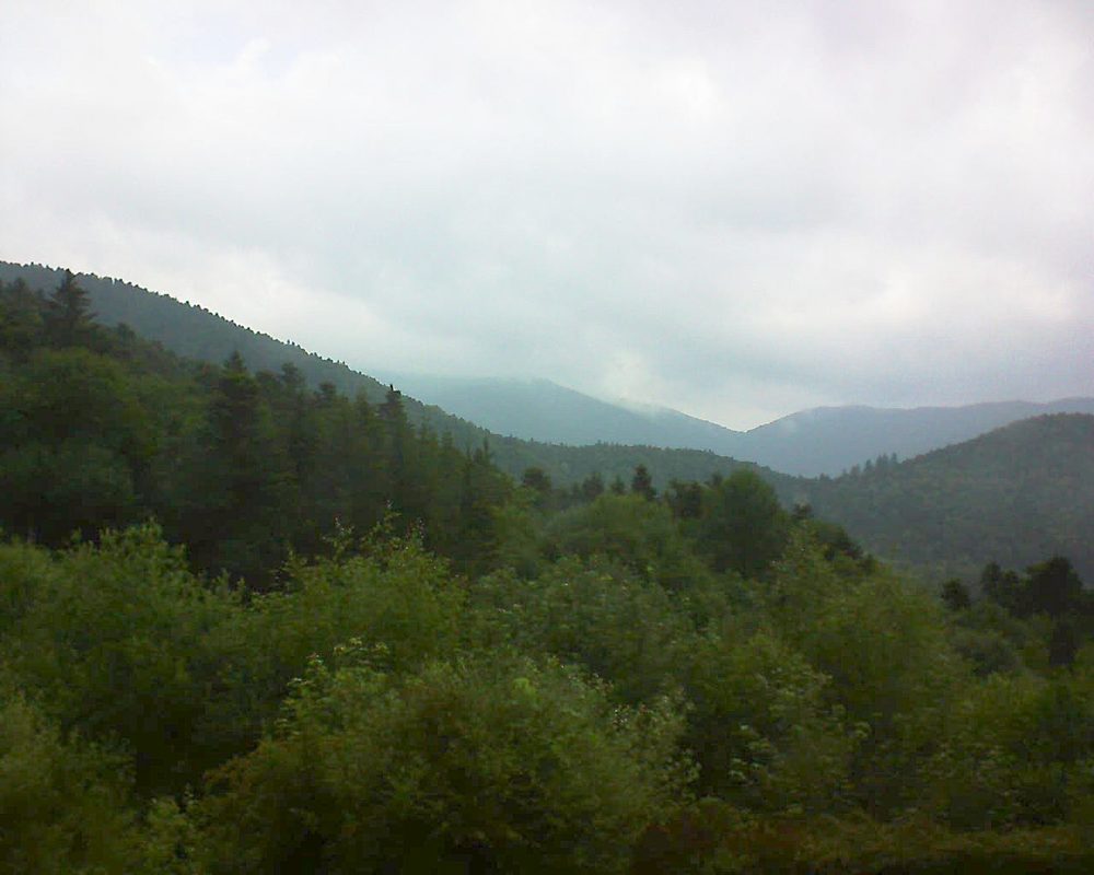 Le petit ballon vu depuis le Domaine Langmatt à Murbach le 13.06.2018 à 08:45 Le petit ballon (Alsace, Vosges) le 13.06.2018 à 08:45