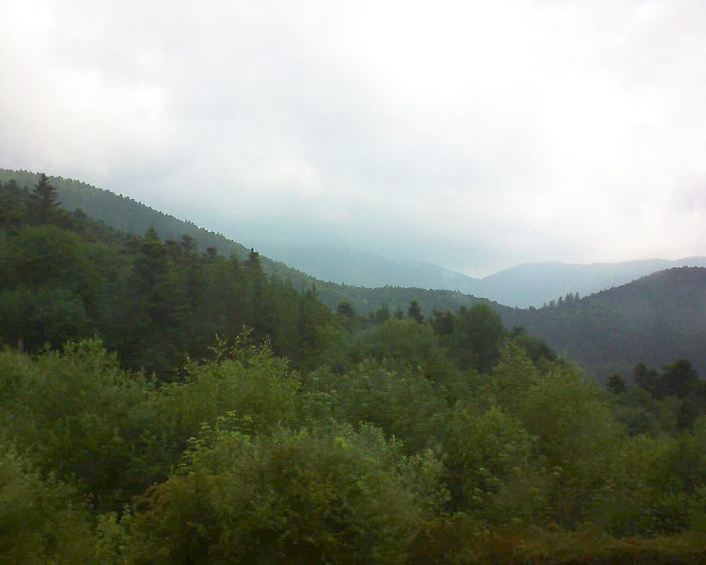 Le petit ballon vu depuis le Domaine Langmatt à Murbach le 13.06.2018 à 09:15 Le petit ballon (Alsace, Vosges) le 13.06.2018 à 09:15