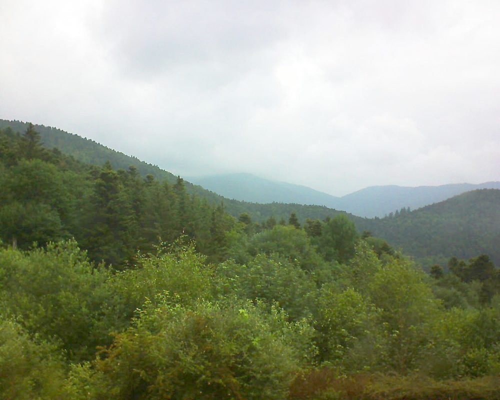 Le petit ballon vu depuis le Domaine Langmatt à Murbach le 13.06.2018 à 11:00 Le petit ballon (Alsace, Vosges) le 13.06.2018 à 11:00
