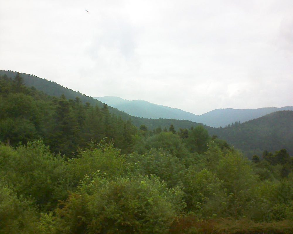 Le petit ballon vu depuis le Domaine Langmatt à Murbach le 13.06.2018 à 13:30 Le petit ballon (Alsace, Vosges) le 13.06.2018 à 13:30